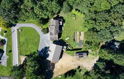 786 LIME QUARRY Road, GAP, PA 17527