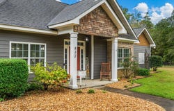 832 Voorhees Road, Hamilton, GA 31811