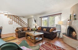 320 Artist Road, Santa Fe, NM 87501