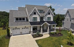 5018 Spruce Rd, Gibsonia, PA 15044