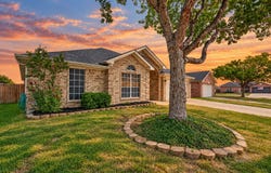 1004 Eden Street, Burleson, TX 76028