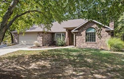36 Eaton Circle, Bella Vista, AR 72715