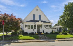 532 E Central, Bluffton, IN 46714-2613