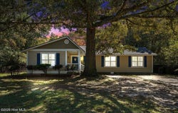111 Lakehurst Drive, Dudley, NC 28333
