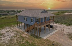 13 & 14 Bayview Loop, Rockport, TX 78382