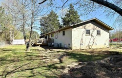 75 New Street, Quitman, AR 72131