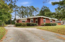 1312 Woodhurst Drive, Virginia Beach, VA 23454
