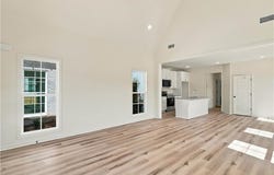 1037 HUNTERS Way, OPELIKA, AL 36801