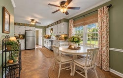 700 LANCELOT Ln, Collierville, TN 38017