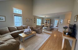 12 Twin Pond Circle, Exeter, NH 03833
