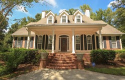 421 Creekside Drive, Gray, GA 31032