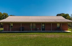 250 Bluegrass Rd, Springfield, AR 72157