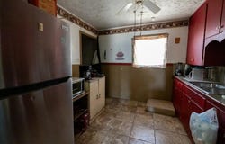 211 35th St, Snyder, TX 79549