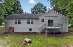 11 John W Luty Drive, Montville, CT 06370