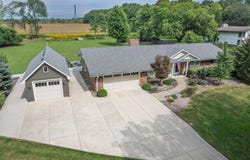 28W224 Robin Lane, West Chicago, IL 60185