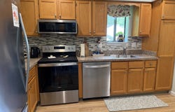 35 Nutmeg Road, Middlebury, CT 06762
