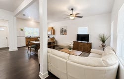 907 E 3rd St, Austin, TX 78702