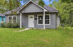 3240 Lampassas ST, Beaumont, TX 77703