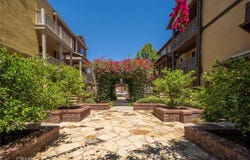 323 S Glendora Avenue, Glendora, CA 91741