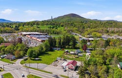 226-228 Northside Drive, Bennington, VT 05201