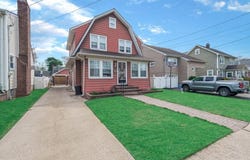 20 Nassau Boulevard, Malverne, NY 11565