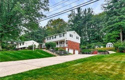 107 Windgate, Marshall, PA 15090