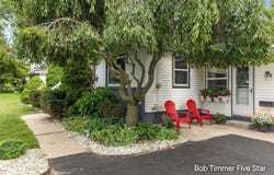 1300 Bauer Road, Jenison, MI 49428
