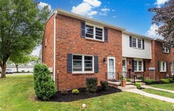 52 Wimbledon Lane, Buffalo, NY 14224