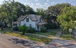 1117 Morgan Ave, Downs, KS 67437