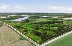 22017 Lakeview Road, Leon, IA 50144