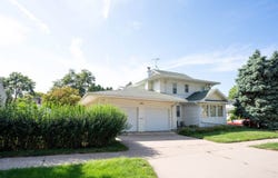724 33rd St, Sioux City, IA 51104