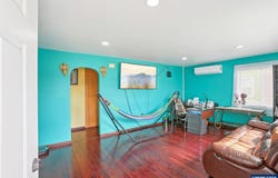 4055 Silverton Rd NE, Salem, OR 97305
