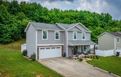 102 Carmack Drive, Bristol, VA 24201