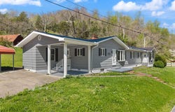 5935 Ky Rt 2030, Harold, KY 41635