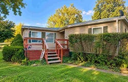 315 S Maple Street, Cincinnati, IA 52549
