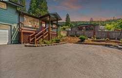 537 S 71ST St, Springfield, OR 97477