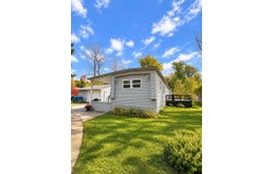 230 Maplewood Drive, Roscommon, MI 48653