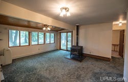N2809 River Drive, Wallace, MI 49893