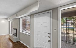 2905 Broadmoor Drive, Bryan, TX 77802