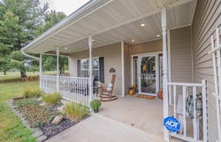 1353 Quail Haven Dr, Moberly, MO 65270