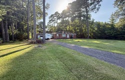 2015 N Road Street, Elizabeth City, NC 27909