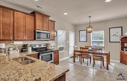200 Amelia Drive, Byron, GA 31008
