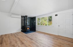 19709 E VICTORY Ln, Sandy, OR 97055