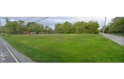 1001 E 40th Place, Griffith, IN 46319