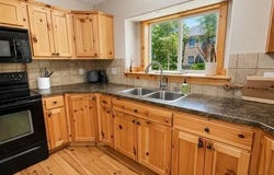 1701 HONEYSUCKLE Loop, Driggs, ID 83422