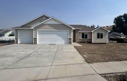 355 Skyline Peak, Inkom, ID 83245