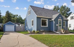 122 Forest Avenue, Waterloo, IA 50702