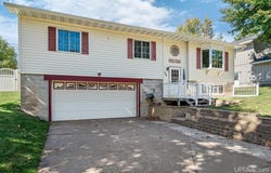 160 S Lilac Street, Ishpeming, MI 49849