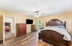 2045 Scenic Meadow Way, Powell, TN 37849