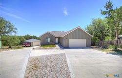 305 Lake Crest Drive, Spring Branch, TX 78070
